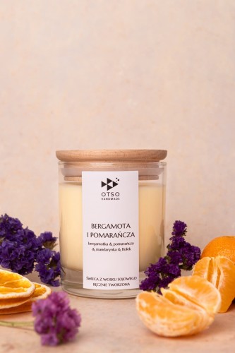 Świeca sojowa Bergamota i pomarańcza.jpg